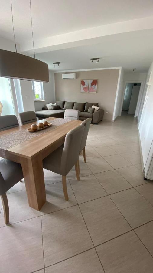 Vila Luca Island Krk / マリンスカ エクステリア 写真